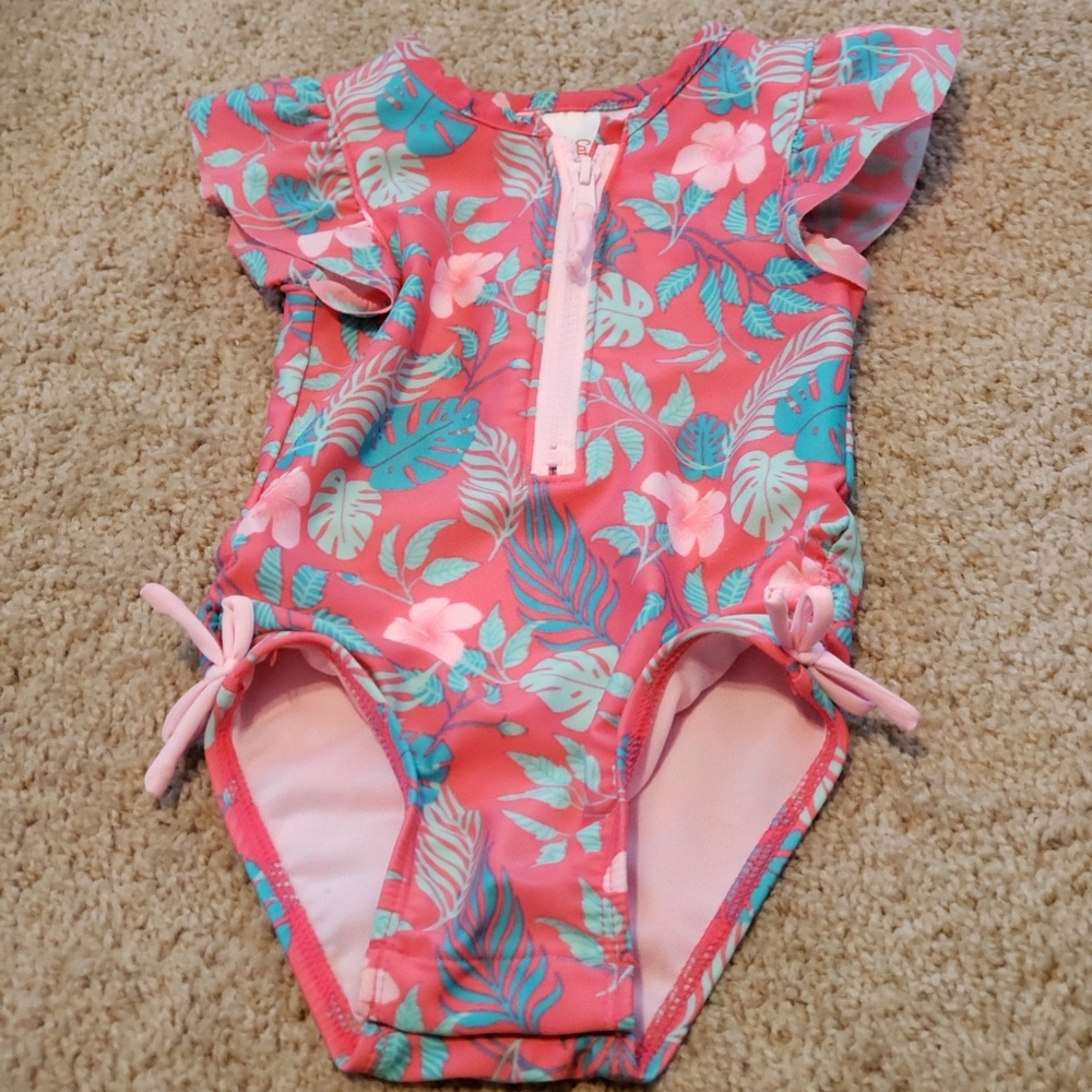 Swim suit